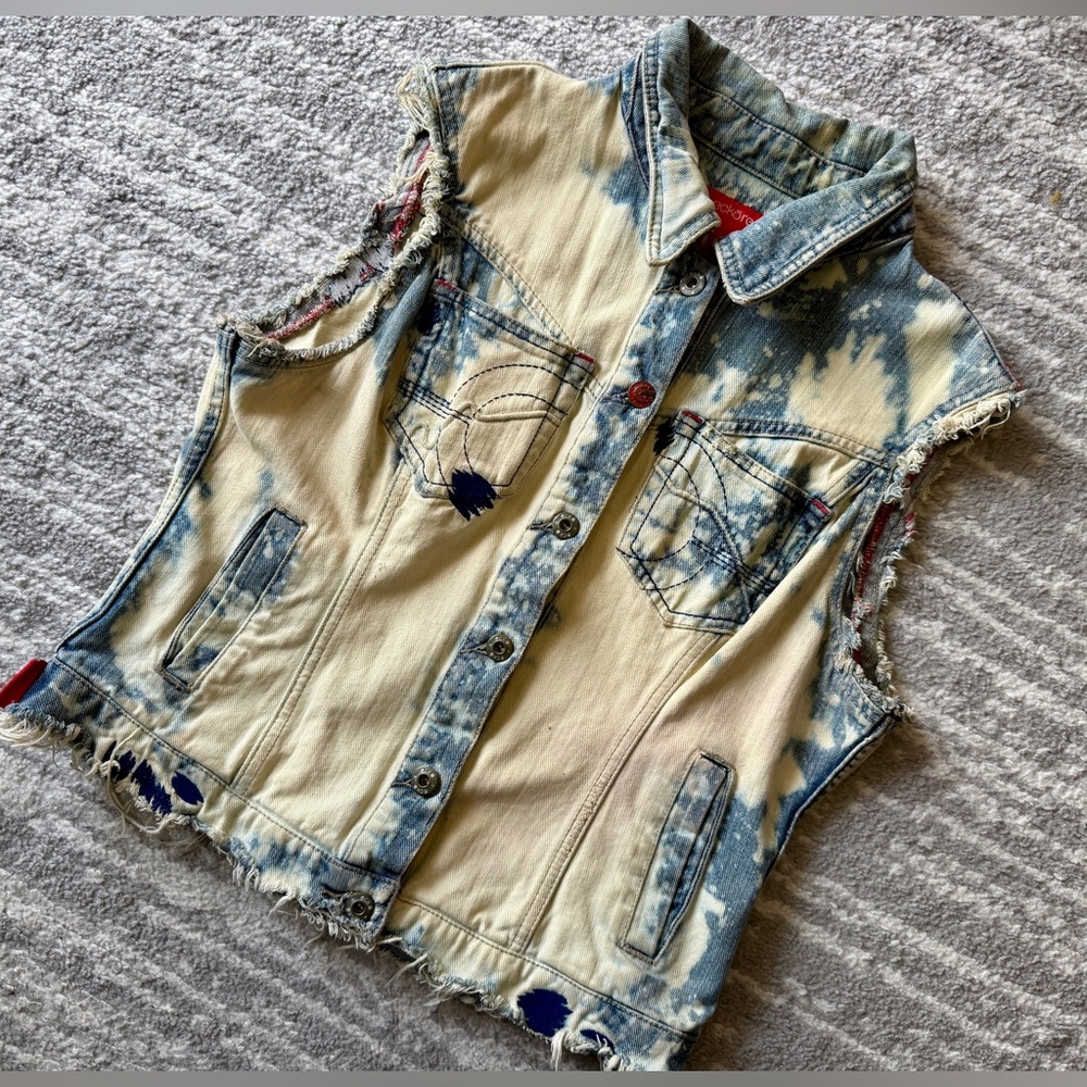 EckoRed distressed denim vest